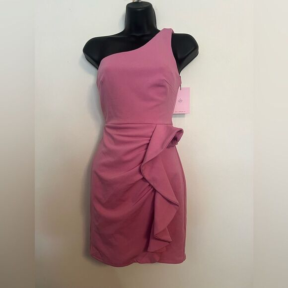 Hello Molly Dresses & Skirts - Hello Molly One-Shoulder Pink Dress